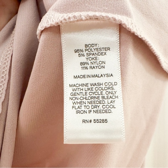 NWT Express Lace Trim V Neck Stretch Cami Blush Pink Black sz Large - Picture 6 of 6